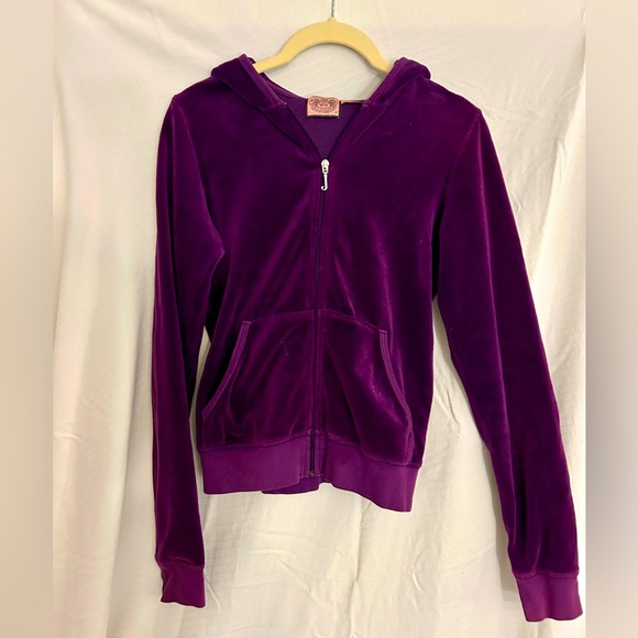 Juicy Couture Jackets & Blazers - Juicy Couture Velour Zip-Up Hoodie - Size M